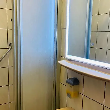 Goldne Krone Gasthof *