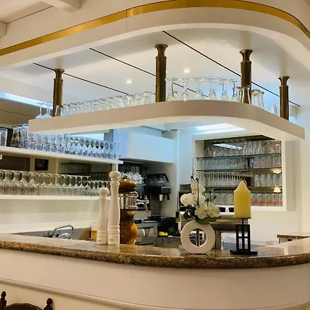 Goldne Krone * Oppenheim